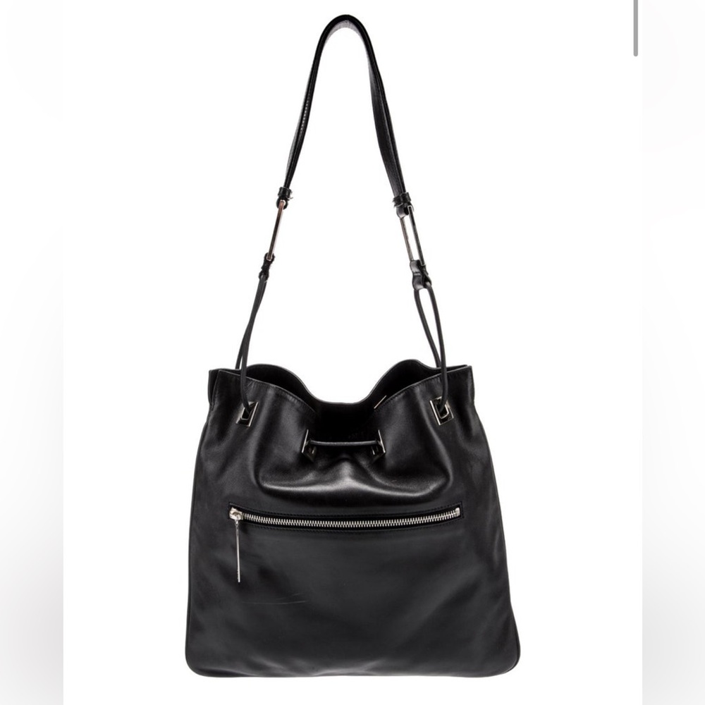 Gucci Tom Ford-Era black leather grommet bag